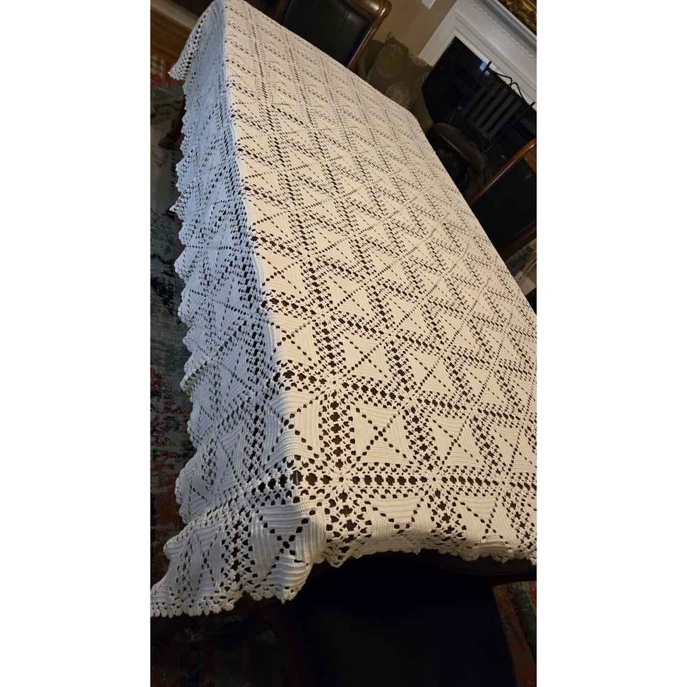 Handcrafted Crocket Beadspead Bed Table Covering Tablecloth Cream Handmade 91x69